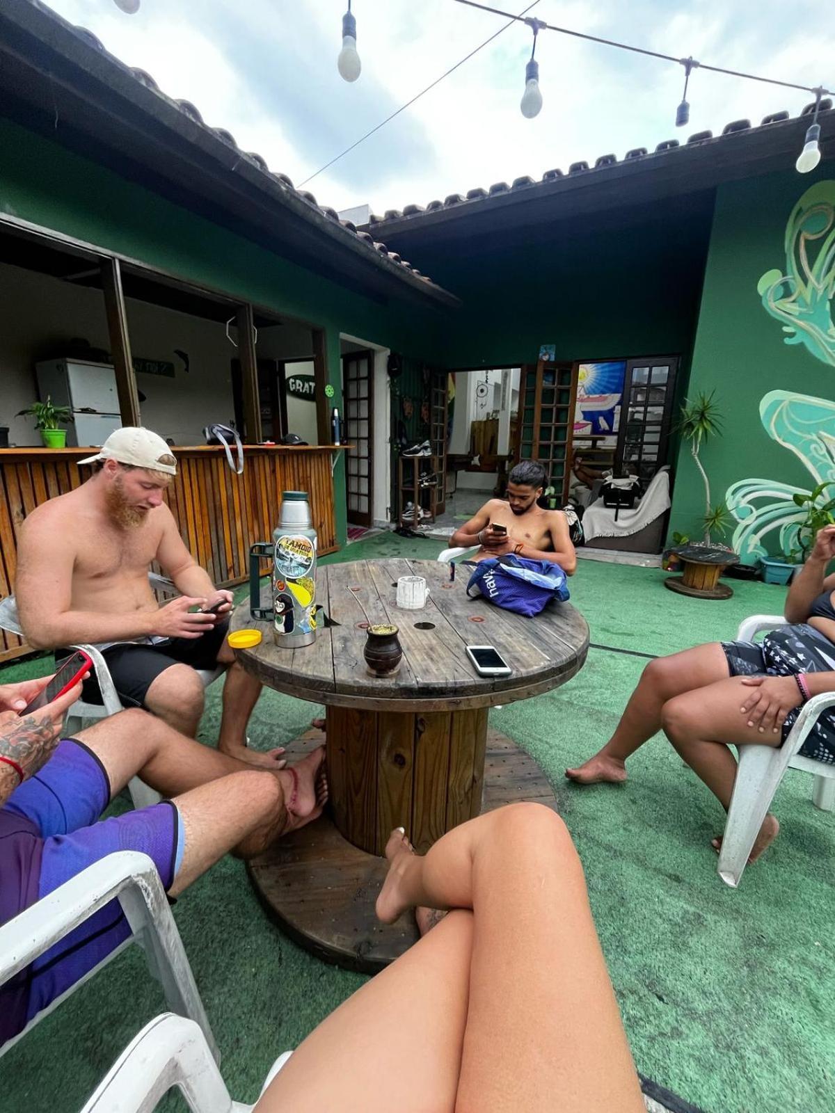 Da Lua Hostel Ubatuba Luaran gambar